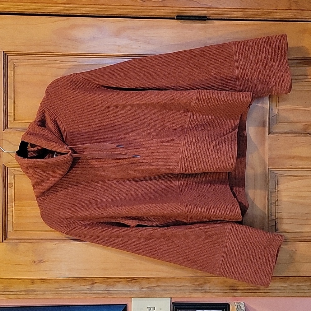 lululemon athletica Ribbed Hooded Pullover in Rust